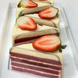 RED VELVET CREAM CHEESE เรดเวลเวทครีมชีส