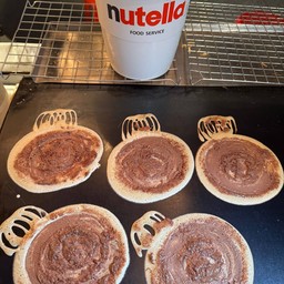 โตเกียวมินินูเทลล่า 5 ชิ้น