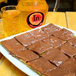 โรตีเหลี่ยมใบเตย - นูเทลล่า