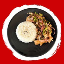 ข้าวยำไก่ย่าง