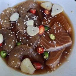 ร้าน ทะเลดองเจ๊หยาด