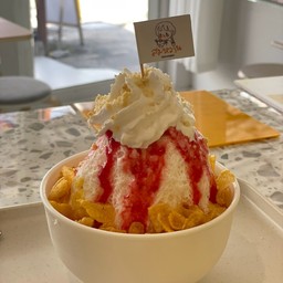 บิงซูสตรอว์เบอรี่ (เล็ก)