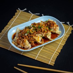 เกี๊ยวทรงเครื่อง