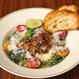 Beef Thai-Ragu Pasta