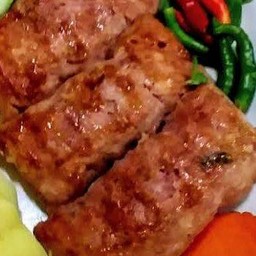 แหนมไก่ย่าง