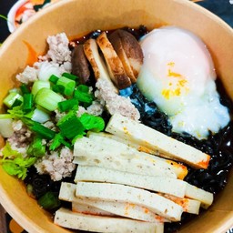 มาม่าเกาหลี หน้าหมู+ไข่ออนเซ็น (เผ็ดปีศาจ)