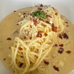 สปาเก็ตตี้คาโบนาล่า