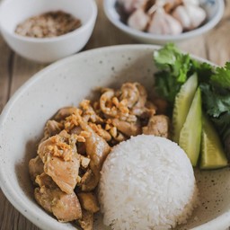 ข้าวไก่กระเทียม
