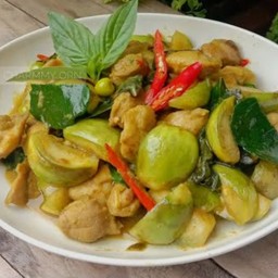 ผัดแกงเขียวหวาน
