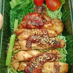 บะหมี่ไข่หยกไก่เทอริยากิ