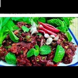 ลาบคนลือ "ครัวดึก" 304 ปราจีนบุรี(โป่งผ่)