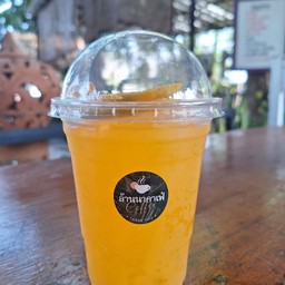 น้ำส้มคั้นสด