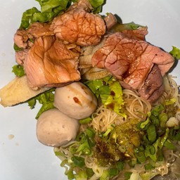 หมี่แห้งเนื้อ