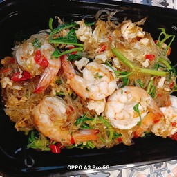 ผัดวุ้นเส้นกะเฉดกุ้ง