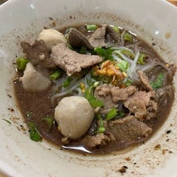 ครัววันดี (เมี่ยงปลาเผา-อาหารอีสาน-จิ้มจุ่ม-หมูกระทะ-ก๋วยเตี๋ยวเรืออยุธยา) ตลาดนัดพูนทรัพย์ 11