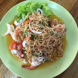 ยำมาม่าทะเล