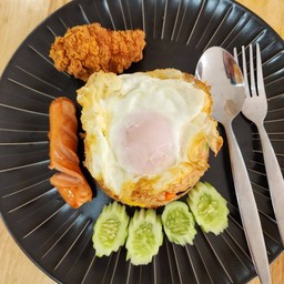 ข้าวผัดหมูอเมริกัน