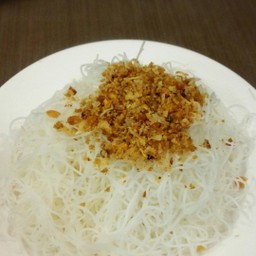 เส้นหมี่ลวก