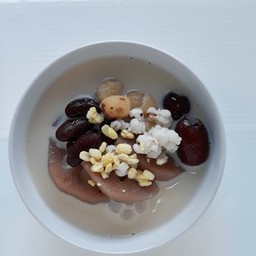 น้ำเต้าหู้ ทรงเครื่องรวม (ร้อน)