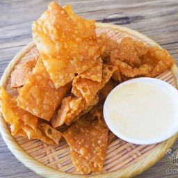 สลัดเกี๊ยว