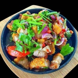 กิน ดี มี เฮย์ ถนนนิมิตใหม่-ลำลูกกาคลอง7