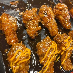 ไก่ทอดกรอบซอสเกาหลี