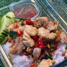 ผัดกระเพราปลากระพง