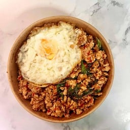 ข้าวกระเพราหมูสับ+ไข่ดาว