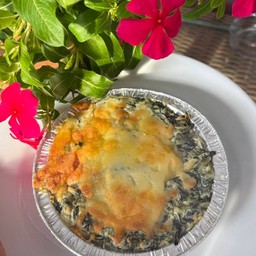 ผักโขมอบชีส