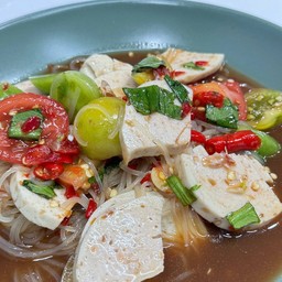 ตำเส้นเล็กหมูยอ