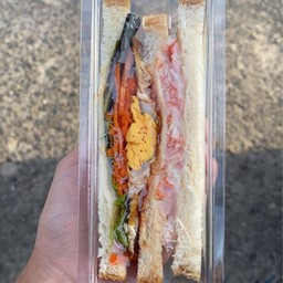 อาหารเช้าคุณนัท