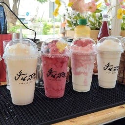 ปั่นสด Smoothies&Coffee