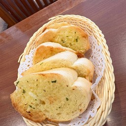 ปังกระเทียม Garlic Bread