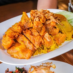 ข้าวหมกไก่ทอด