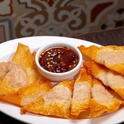 เกี๊ยวทอดห่อหมู