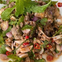 พล่าเนื้อสเต็ก