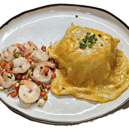 กุ้งผัดพริกเกลือไข่ข้นข้าวญี่ปุ่น