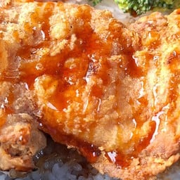 ไก่กรอบซอสน้ำปลา