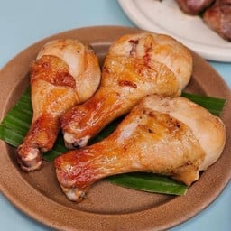 น่องไก่ย่าง (ย่างใหม่ทุกออเดอร์) ราคาต่อชิ้น