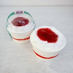 เค้กสตอเบอรี่นมสด (ถ้วยมูส)