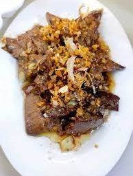 ตับหมูทอดกระเทียม