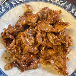 หมูสันคอกระเทียมกับข้าว