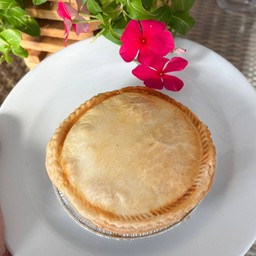 พายไก่ซอสขาว