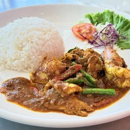 ข้าว ผัดพริกแกงรวมมิตร