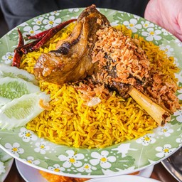 ข้าวหมกเนื้อน่องแกะ