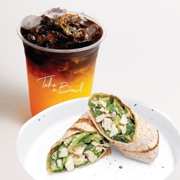 ชุดแร็พไก่และเครื่องดื่ม