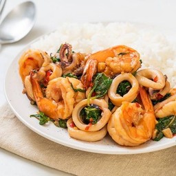 (กับข้าว) กระเพราทะเล