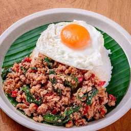 ข้าวกะเพราหมูสับ+ไข่ดาว