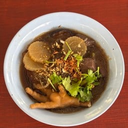 ต้มเส้น เพิ่มไข่เยี่ยวม้า