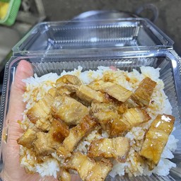 หมูหวานหมูกรอบ